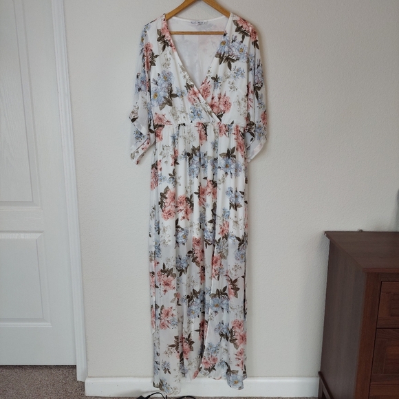 Baltic Born Dresses & Skirts - Baltic Born Kia Kimono Maxi‎ Dress Size XL